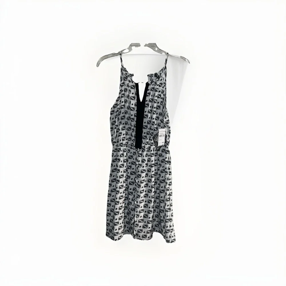 Bebop Sleeveless Dress Sized‎ S - Black & White